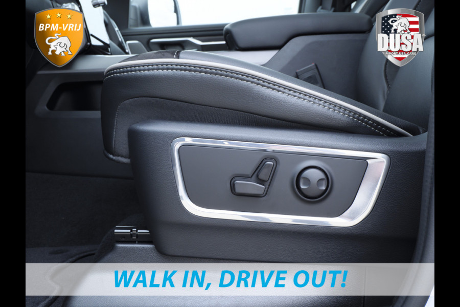 Dodge Ram 1500 | Laramie | Premium Night | 3.0L I6 Hurricane | Crew Cab | 4X4 | Panorama | LPG | 14,4-inch Touchscreen | Passenger Display | INCL BPM-VOORDEEL Getoonde accessoires zijn verkrijgbaar tegen meerprijs