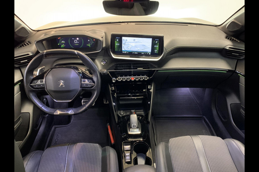 Peugeot 208 1.2 PureTech GT-Line 130PK | Automaat | Adaptieve Cruise Control | Trekhaak afneembaar |  Panoramadak | Navigatie | Achteruitrijcamera | Android auto / Apple carplay
