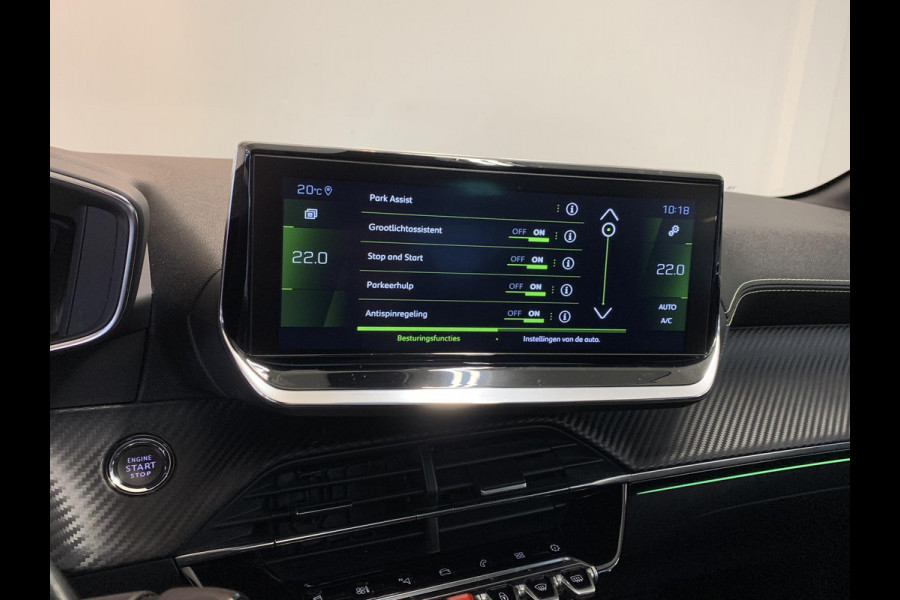Peugeot 208 1.2 PureTech GT-Line 130PK | Automaat | Adaptieve Cruise Control | Trekhaak afneembaar |  Panoramadak | Navigatie | Achteruitrijcamera | Android auto / Apple carplay