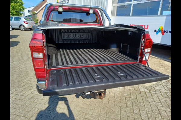 Isuzu D-max Extended Cab LS Automaat 3,5 T trekvermogen Clima Navi 110.000 K