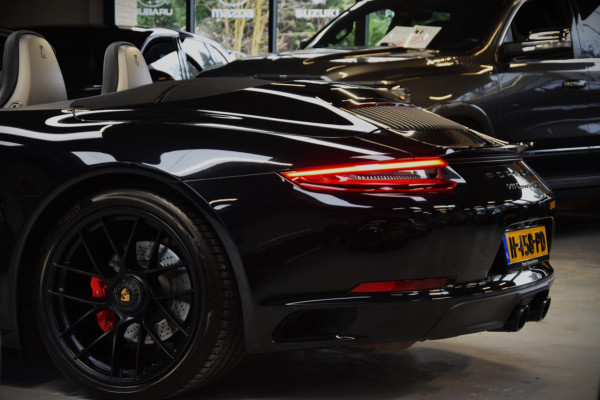 Porsche 911 Cabrio 3.0 Carrera GTS 991.2 Ducktail|Navi|Dealer onderhouden|450pk!!|