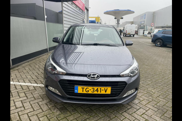 Hyundai i20 1.0 T-GDI Comfort / camera / navigatie