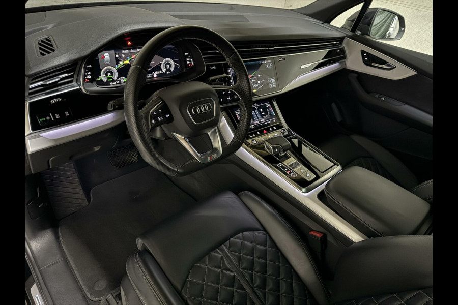 Audi Q7 55 TFSI e Quattro S-Line BlackEdition RS-Seats Lucht