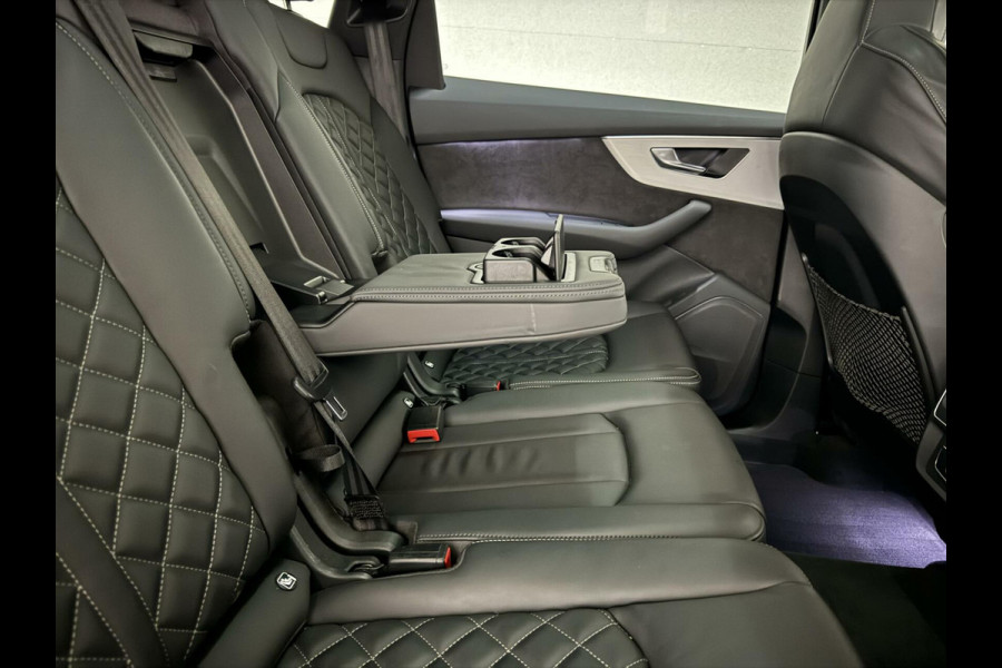 Audi Q7 55 TFSI e Quattro S-Line BlackEdition RS-Seats Lucht