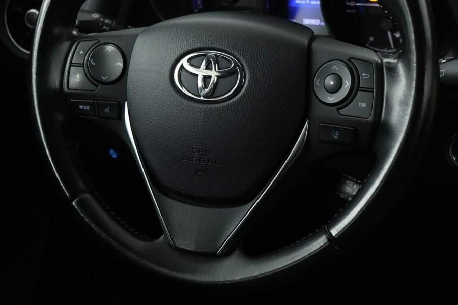 Toyota Auris 1.8 Hybrid Dynamic Go | Dealer onderhouden | Camera | Navigatie | Climate control | Cruise control | Bluetooth