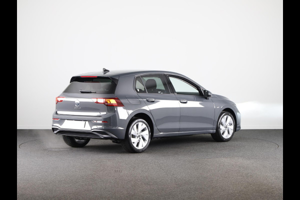 Volkswagen Golf Life Edition 1.5 eHybrid 150 kW / 204 pk Hatchback 6 versn. DSG