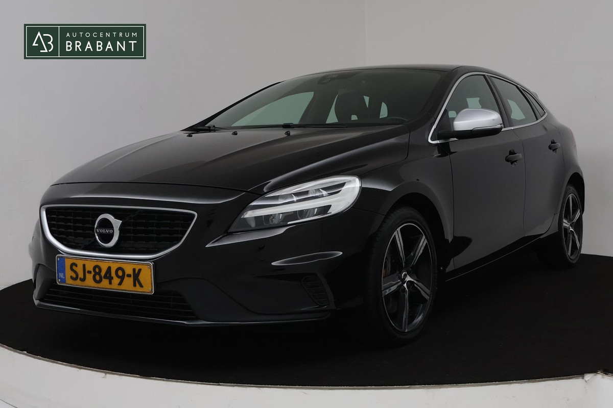 Volvo V40 2.0 T4 Business Sport Automaat (TREKHAAK, NAVIGATIE, STOELVERWARMING, CRUISE CONTROL, NL-AUTO)