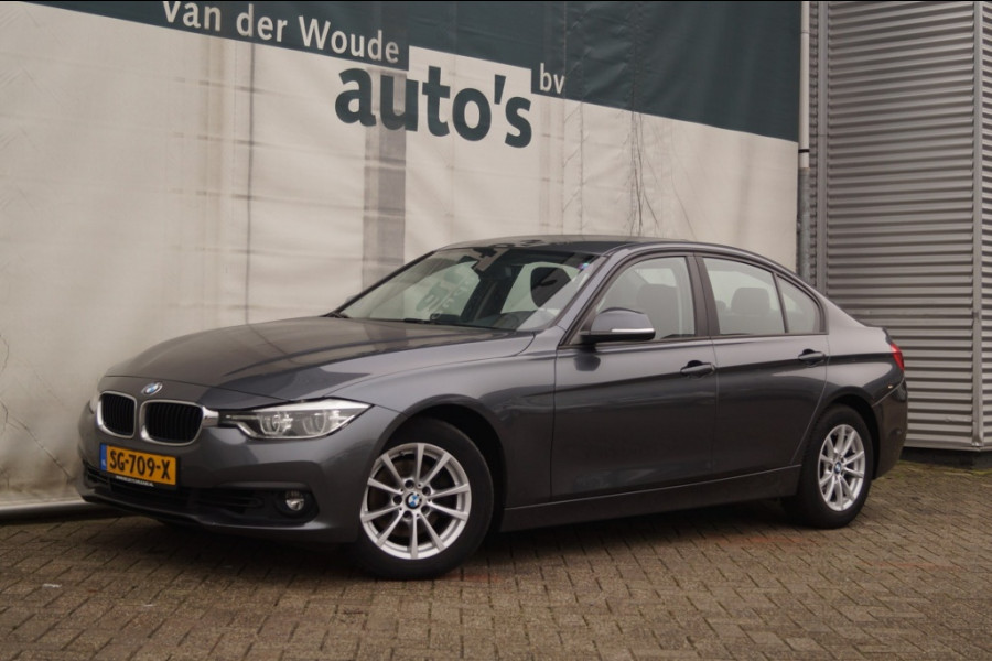 BMW 3 Serie 318i Automaat Executive -LED-NAVI-ECC-PDC-