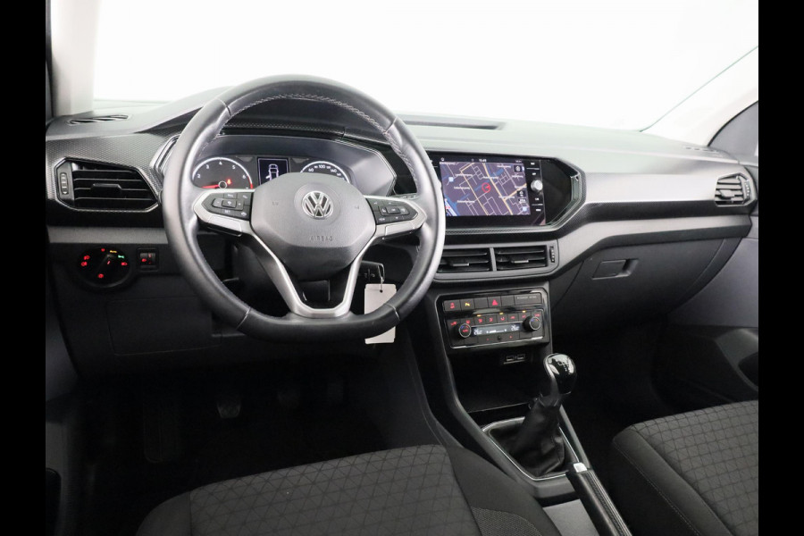 Volkswagen T-Cross 1.0 TSI Life 95 pk | Navigatie | Parkeersensoren | Adaptieve cruise control | Autom. airco | Apple Carplay/Android Auto |