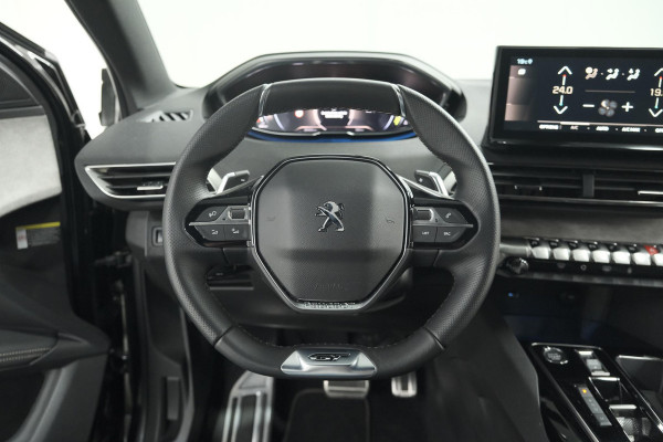 Peugeot 5008 Hybrid 136 e-DCS6 GT | Camera | Dodehoekdetectie | Navigatie | Apple Carplay