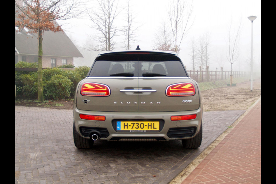 MINI Clubman 1.5 Cooper | Led - Xenon | Works Pakket | Leer | Stoelverwarming |