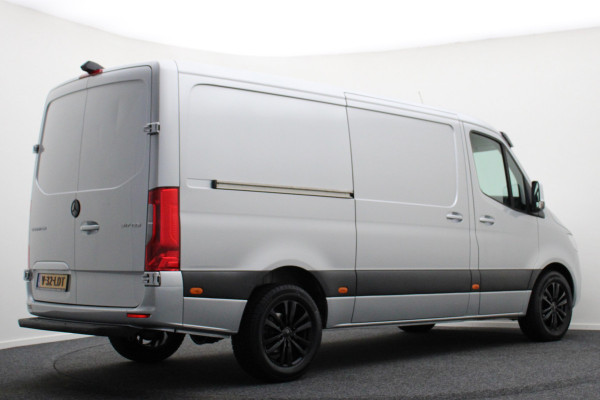 Mercedes-Benz Sprinter 317 CDI L2H1 Automaat Airco, Cruise, Camera, Navigatie, Apple CarPlay, Luchtgev. Stoel, 18''