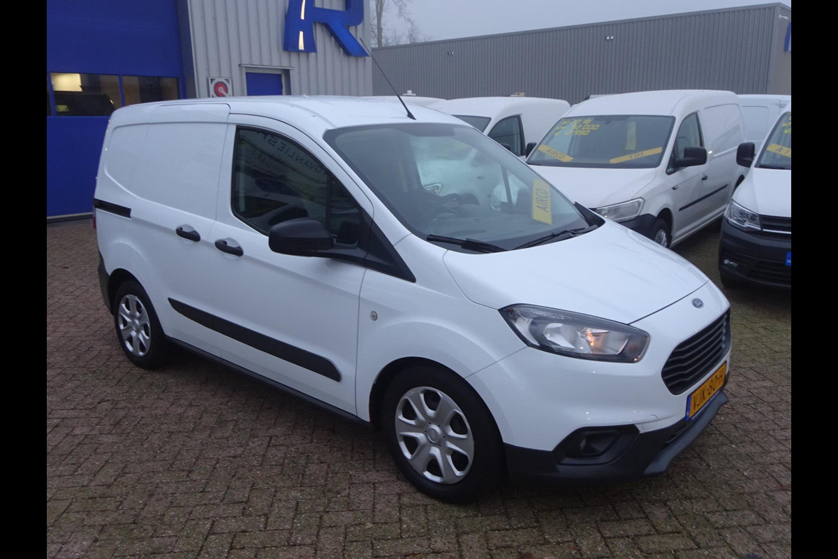 Ford Transit Courier 1.5 TDCI Trend Duratorq S&S AIRCO SCHUIFDEUR EU6