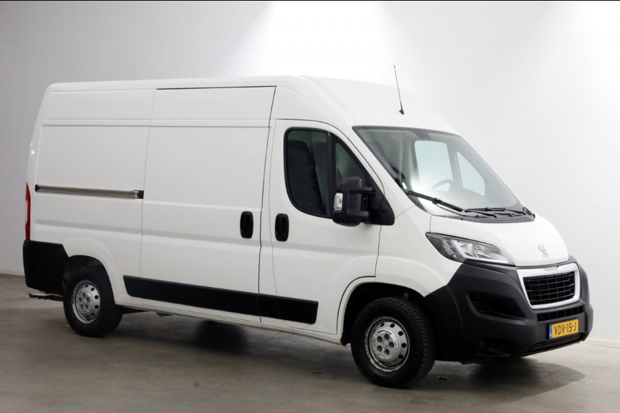 Peugeot Boxer 2.2 BlueHDi 120pk L2H2 Premium Airco/Navi/2x Schuifdeur 03-2020