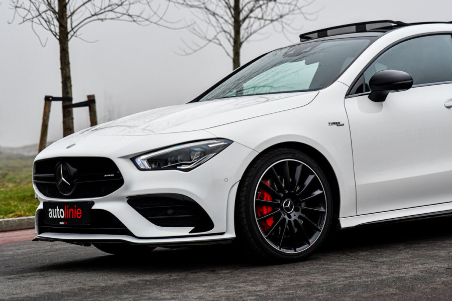 Mercedes-Benz CLA-Klasse AMG 35 4MATIC Aero. Schaal, Pano, Distro+, HUD, 360, Burm, Keyless, Dodeh, CarPlay, Sfeer!