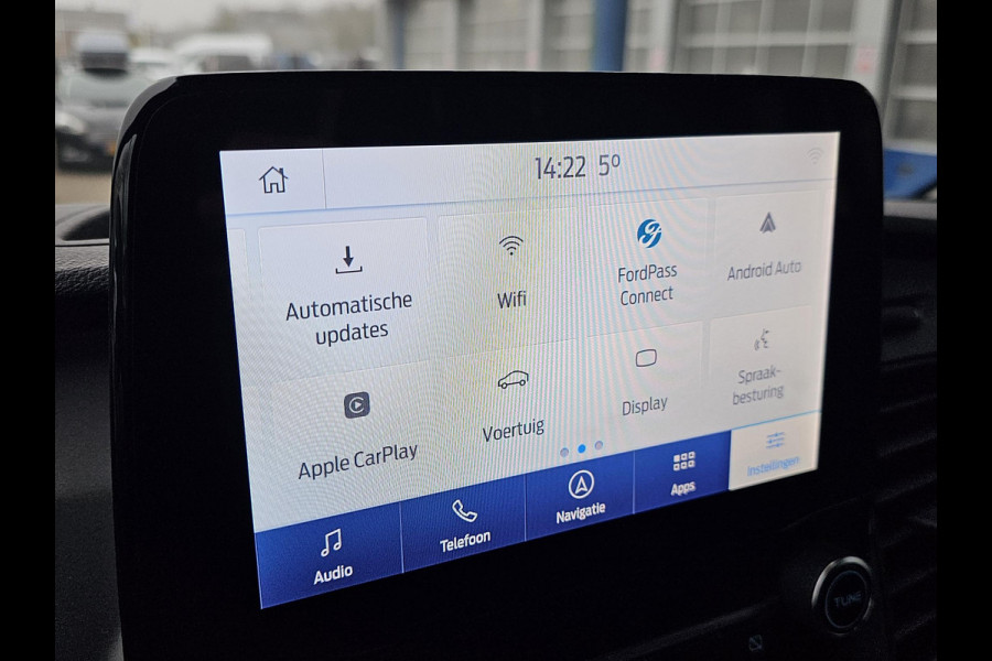Ford Transit Custom 320 2.0 TDCI L2H1 Trend DC | 130pk Automaat | Dubbele Cabine | Bijrijdersstoel | Stoelverwarming | Navigatie | Camera | Privacy glass | Lichtmetalen velgen