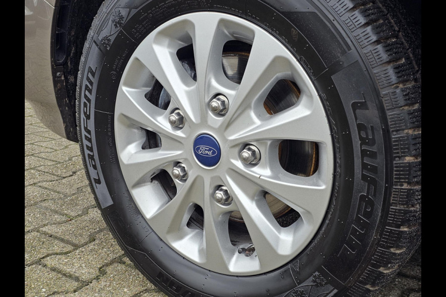 Ford Transit Custom 320 2.0 TDCI L2H1 Trend DC | 130pk Automaat | Dubbele Cabine | Bijrijdersstoel | Stoelverwarming | Navigatie | Camera | Privacy glass | Lichtmetalen velgen