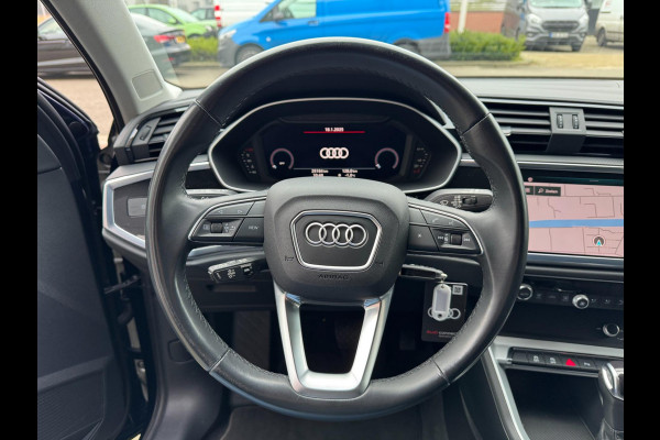 Audi Q3 35 TFSI Advanced LED ACC Lane Navi Carplay PDC DAB