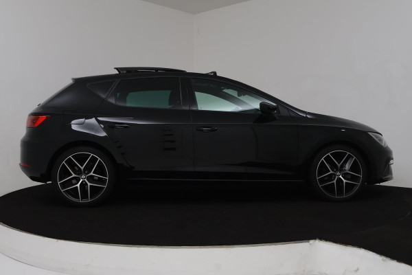 Seat Leon 1.5 TSI FR Business Intense Automaat (PANORAMDAK, DIGITALE COCKPIT, ADAPTIVE CRUISE, LED, 1e EIGENAAR, GOED ONDERHOUDEN)