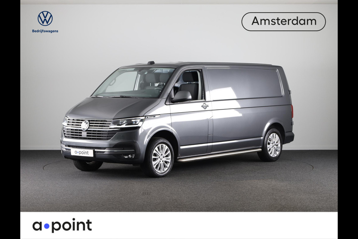 Volkswagen Transporter 2.0 TDI L2H1 28 Bulli Volkswagen Transporter 2.0 TDI L2H3 28 Bulli 150 pk Automaat (DSG) | Navigatie | Trekhaak | Parkeersensoren | Achteruitrijcamera | Adaptieve cruise control | Bestuurdersstoel verwarmd |