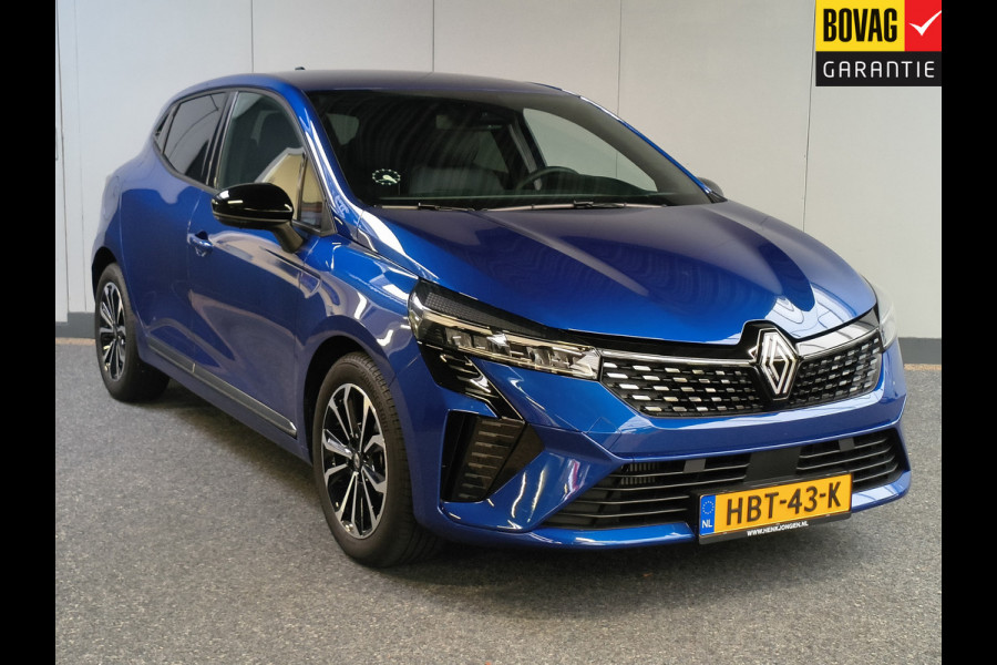 Renault Clio 1.0 TCe 90 GPF Techno uit 2023 Rijklaar + 12 maanden Bovag-garantie Henk Jongen Auto's in Helmond,  al 50 jaar service zoals 't hoort!