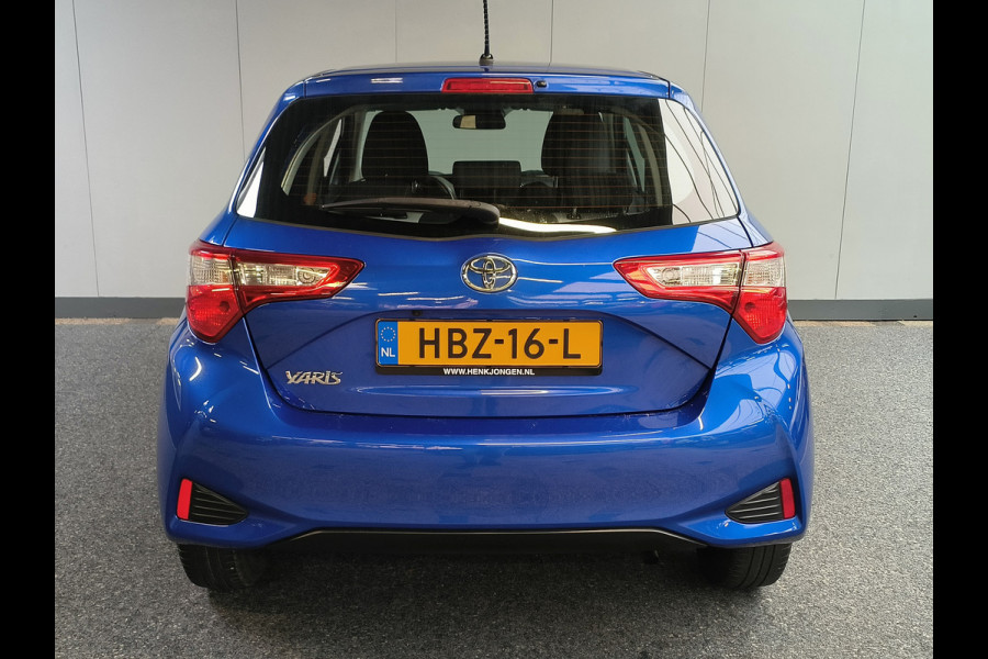 Toyota Yaris 1.0 VVT-i Active uit 2019 Rijklaar + 12 maanden Bovag-garantie Henk Jongen Auto's in Helmond,  al 50 jaar service zoals 't hoort!