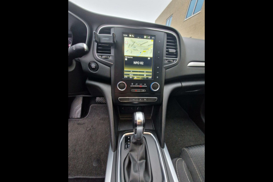 Renault Mégane Estate 1.3 TCe 140 pk Limited Automaat Navi Carplay Android Auto