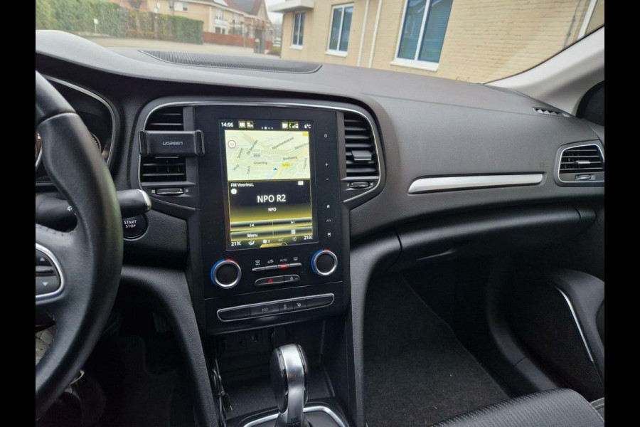 Renault Mégane Estate 1.3 TCe 140 pk Limited Automaat Navi Carplay Android Auto