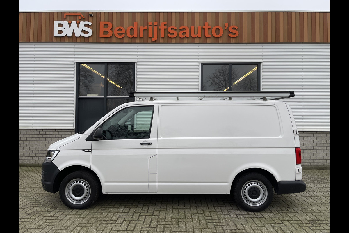 Volkswagen Transporter 2.0 TDI L1H1 Comfortline / vaste prijs rijklaar € 16.950 ex btw / Bott ingerichte laadruimte / lease vanaf € / airco / cruise / imperial / euro 6 diesel / trekhaak !