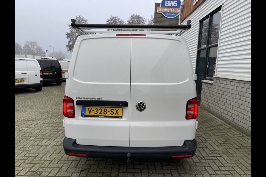 Volkswagen Transporter 2.0 TDI L1H1 Comfortline / vaste prijs rijklaar € 17.950 ex btw / Bott ingerichte laadruimte / lease vanaf € / airco / cruise / imperial / euro 6 diesel / trekhaak !