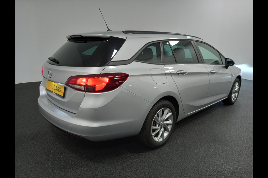 Opel Astra Sports Tourer 1.2 145pk Edition Navigatie Climate control Extra getint glas Parkeer Sensoren Led Cruise Control