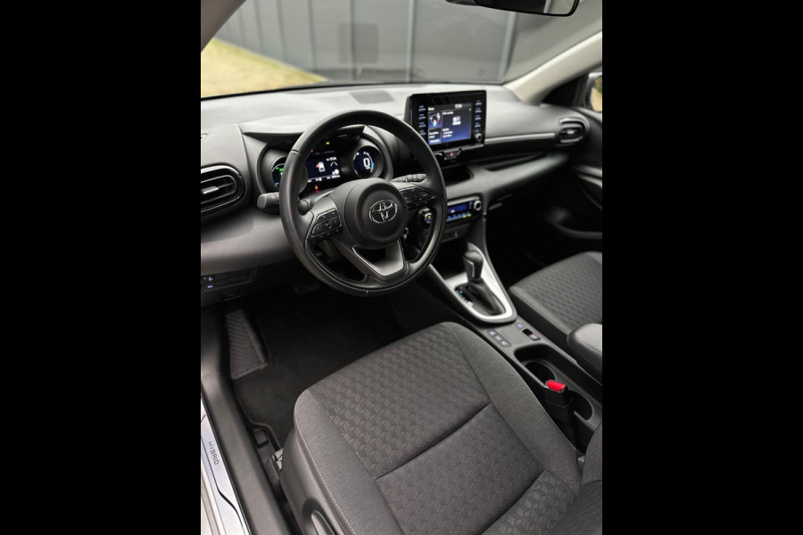 Toyota Yaris 1.5 Hybrid Active CarPlay Camera