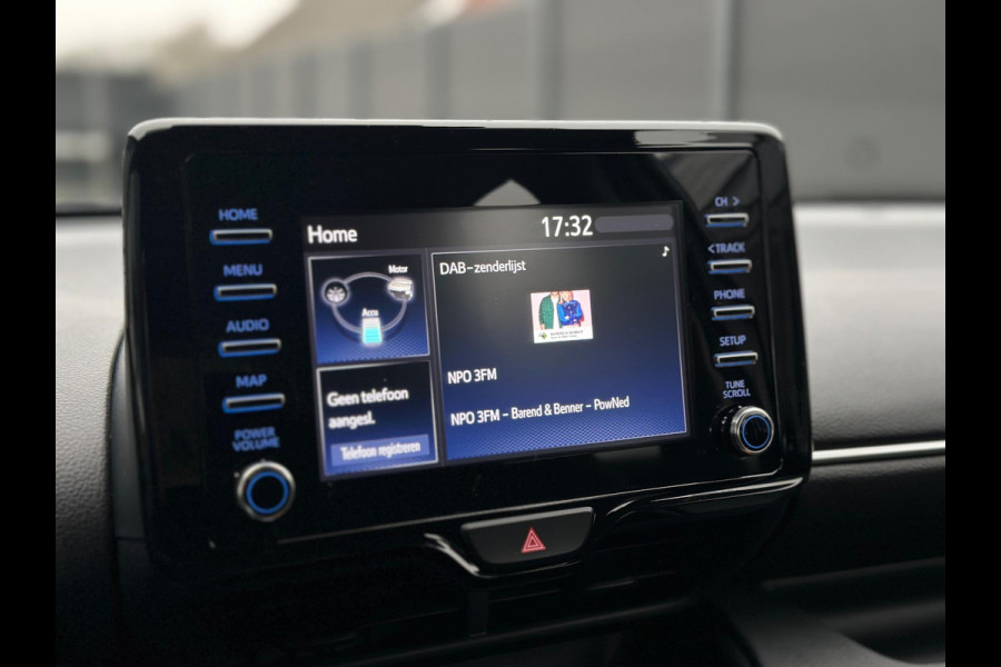 Toyota Yaris 1.5 Hybrid Active CarPlay Camera