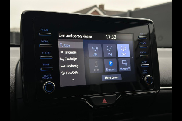 Toyota Yaris 1.5 Hybrid Active CarPlay Camera