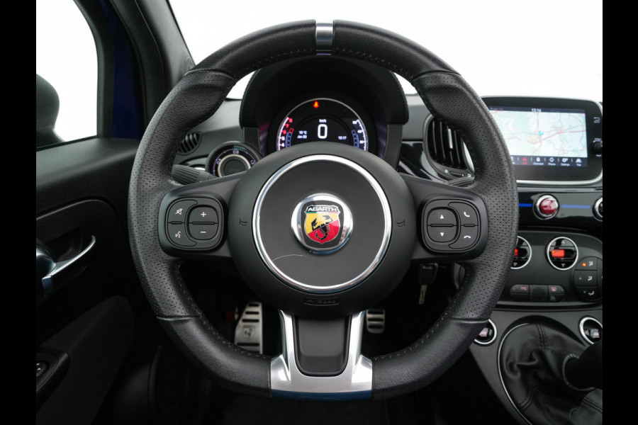 Abarth 500 C 1.4 T-Jet Yamaha Factory Racing Edition Monster [ 1 of 2000 ] *! POCKET-ROCKET ! | NAVI-FULLMAP | XENON | CARPLAY | SPORT-EXHAUST | DAB | SPORT-SEATS | 17"ALU*