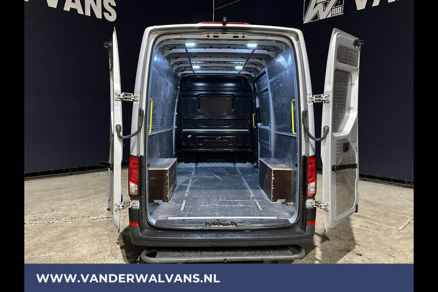 Volkswagen Crafter 2.0 TDI 141pk L3H3 L2H2 Euro6 Airco | Camera | Apple Carplay | Cruisecontrol Android Auto, Chauffeursstoel, Parkeersensoren, Bijrijdersbank