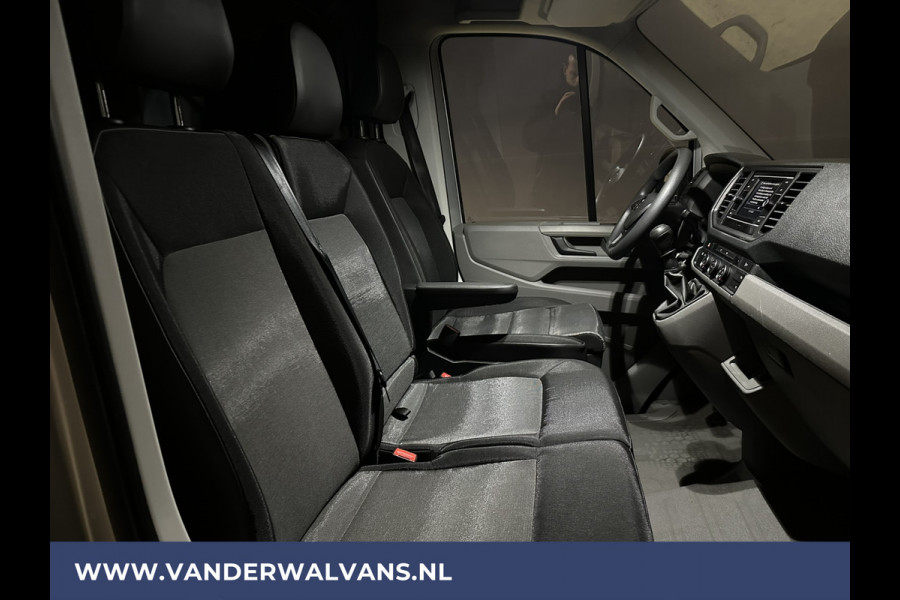 Volkswagen Crafter 2.0 TDI 141pk L3H3 L2H2 Euro6 Airco | Camera | Apple Carplay | Cruisecontrol Android Auto, Chauffeursstoel, Parkeersensoren, Bijrijdersbank