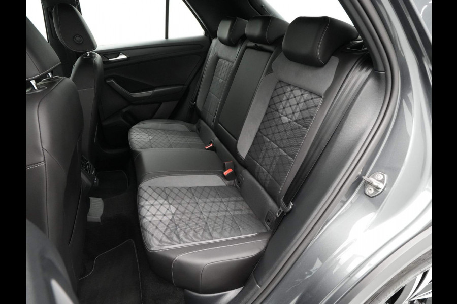 Volkswagen T-Roc 1.5 TSI 150pk DSG R-Line Private Lease 598,- pm obv 10.000km/48mnd 263