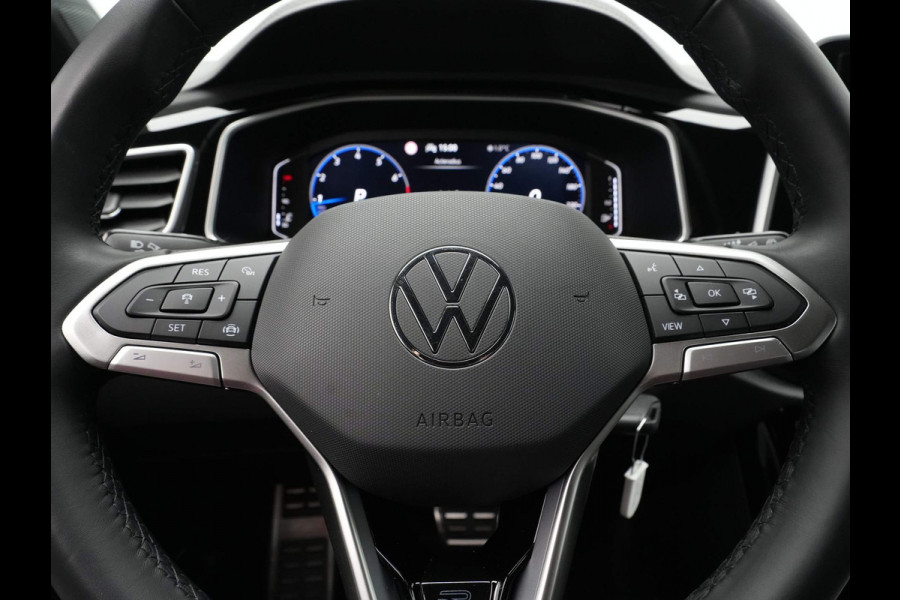 Volkswagen T-Roc 1.5 TSI 150pk DSG R-Line Private Lease 598,- pm obv 10.000km/48mnd 263
