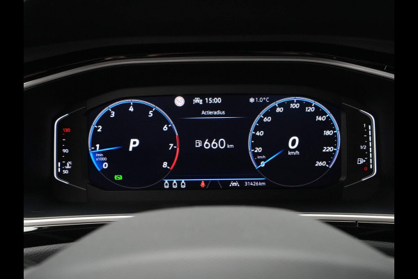 Volkswagen T-Roc 1.5 TSI 150pk DSG R-Line Private Lease 598,- pm obv 10.000km/48mnd 263