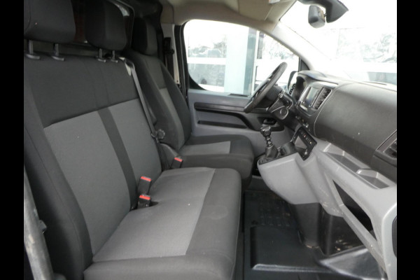 Toyota ProAce Worker 1.6 D-4D L2 Airco, Navigatie, PDC, 3-Zits.