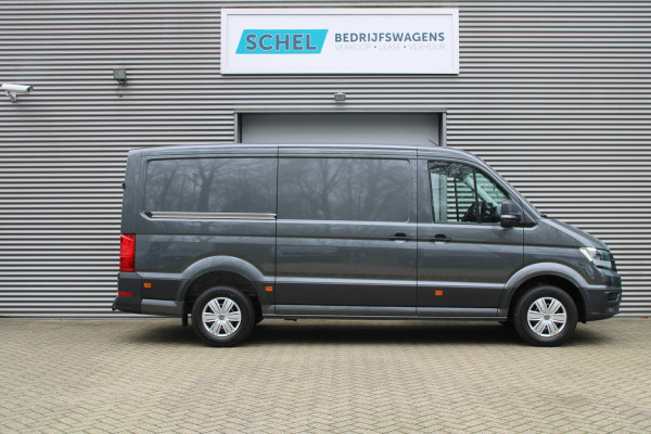 Volkswagen Crafter 35 2.0 TDI L3H2 177pk - Facelift - 2x Schuifdeur - Navigatie - LED - Geveerde stoel - Virtual cockpit - Camera - Verwarmd stuur