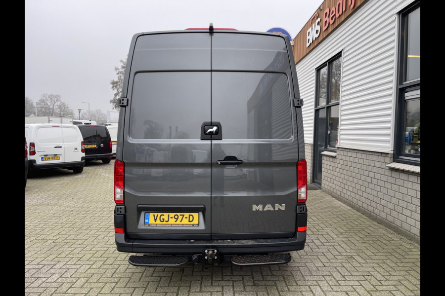 MAN TGE 35 2.0 Standaard Hoog L2H2 177pk automaat / vaste prijs rijklaar € 25.950 ex btw / lease vanaf € / grijs metallic / airco / cruise / camera / trekhaak 3000 kg !