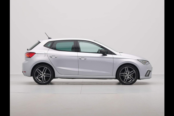 Seat Ibiza 1.0 TSI 110pk DSG FR Business Intense Navigatie Camera Stoelverwarming 18'' Lm Velgen 211