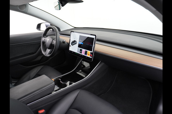 Tesla Model 3 Long Range 2020 75kWh 463PK Full Self Driving Computer Telefoon-Sleutel Premium Audio 4wd  18" Lmv AutoPilot Panoramadak Camera' Stoel en achterbank verwarming Keyless Electr.Stoelen+Memory+Easy-Entry WiFi Origineel Nederlandse auto Grootste accu, Tot 16,5kwh thuis laden.