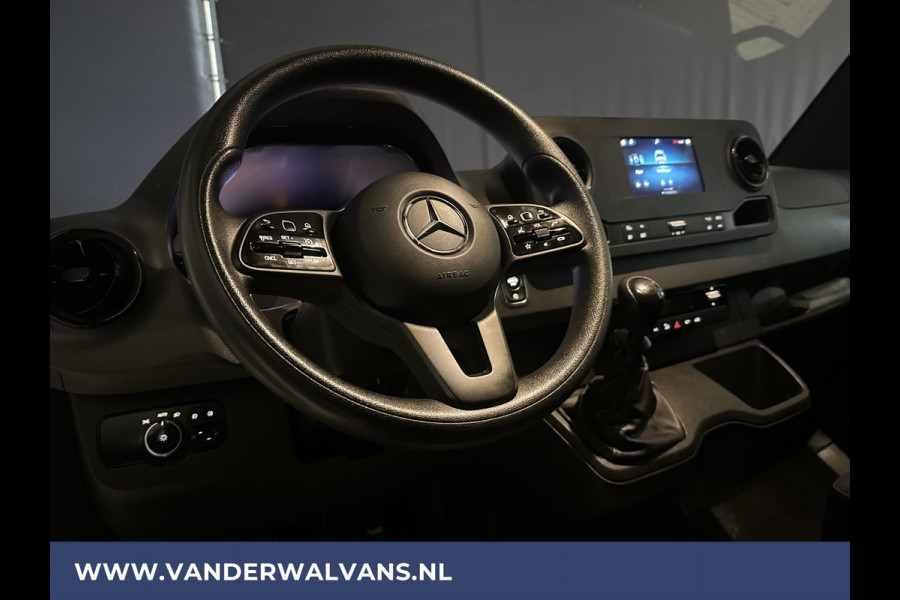 Mercedes-Benz Sprinter 315 CDI 150pk L3H2 Euro6 Airco | Navigatie | Camera | Apple Carplay Android Auto, cruisecontrol, Chauffeursstoel, Parkeersensoren, Stoelverwarming, Bijrijdersbank