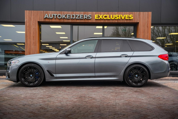 BMW 5 Serie Touring 540d xDrive High Executive M Pakket Panoramadak ACC Ambient HUD Keyless Trekhaak 19''LM