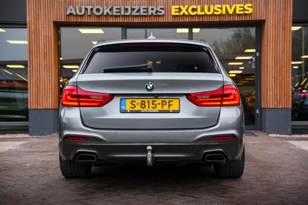 BMW 5 Serie Touring 540d xDrive High Executive M Pakket Panoramadak ACC Ambient HUD Keyless Trekhaak 19''LM