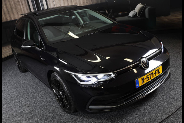 Volkswagen Golf 1.5 eTSI Sport / Acc / Memory / F1 / Massage / Elek Stoel / Digital Cockpit / Sfeerverlichting / Pano / Led / Pdc