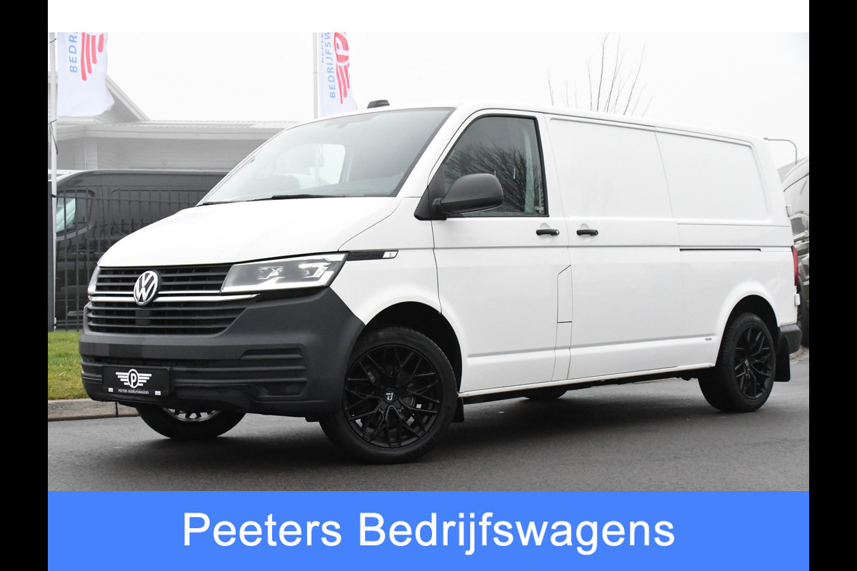 Volkswagen Transporter 2.0 TDI L2H1 30 PB Edition Cruise, Carplay, 150PK, Automaat, Sensoren, LED, PDC, 2 x Schuifdeur, Trekhaak, UNIEK!